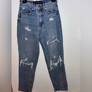 Aeropostale Slim & Thick Curvy Mom Jean size 2